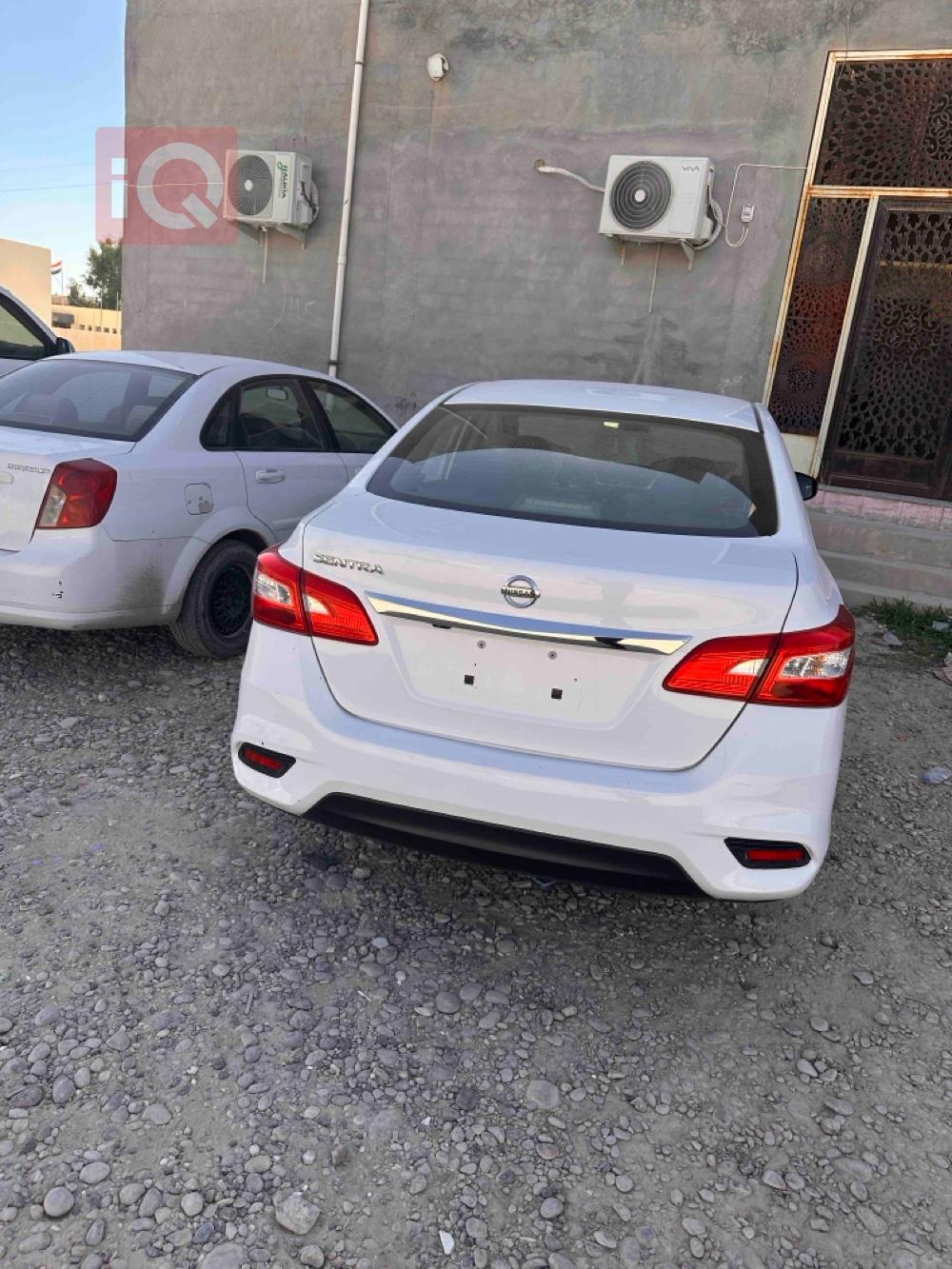 نيسان سنترا